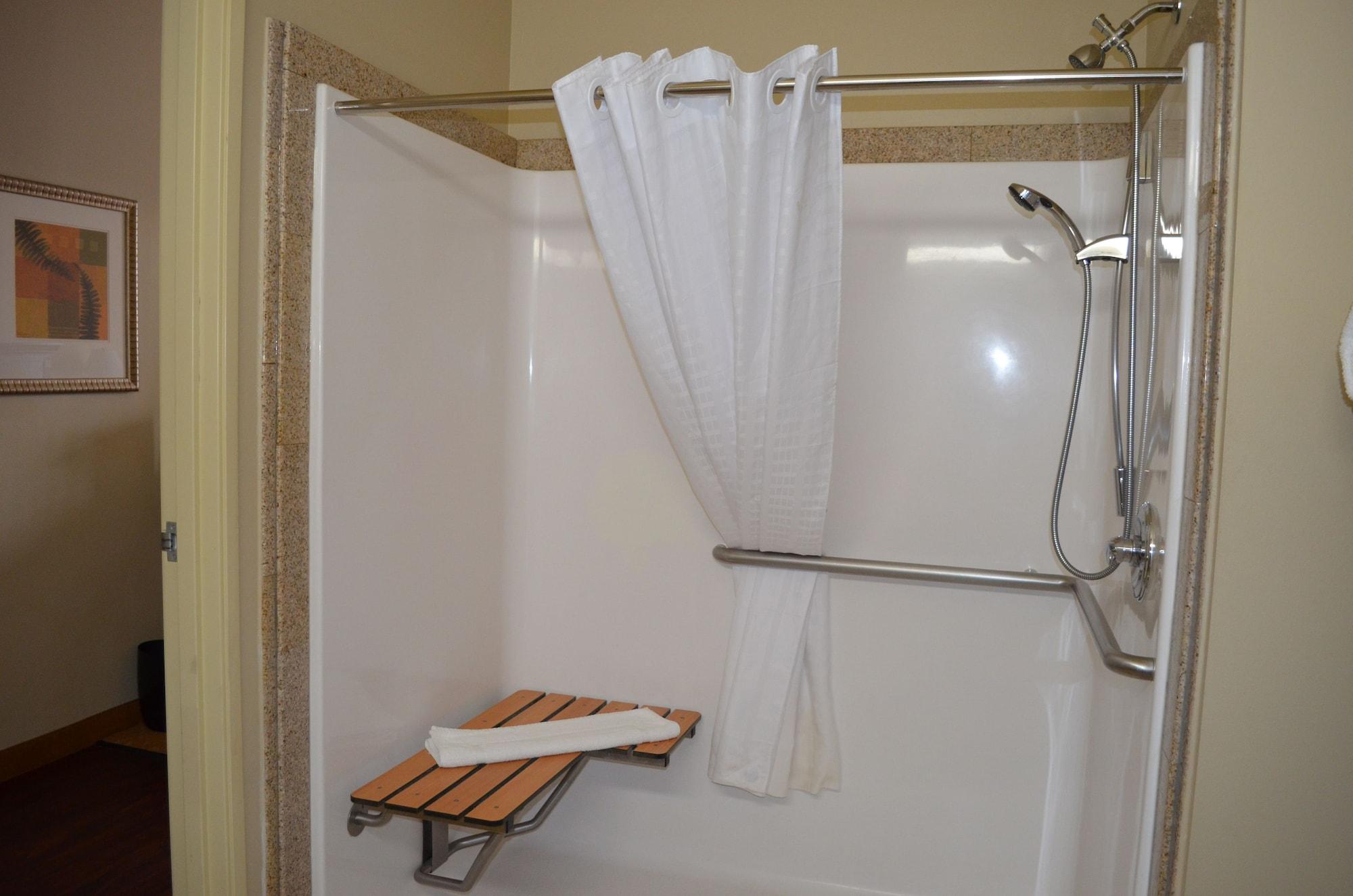 Country & By Radisson, Baltimore North, Md 3*