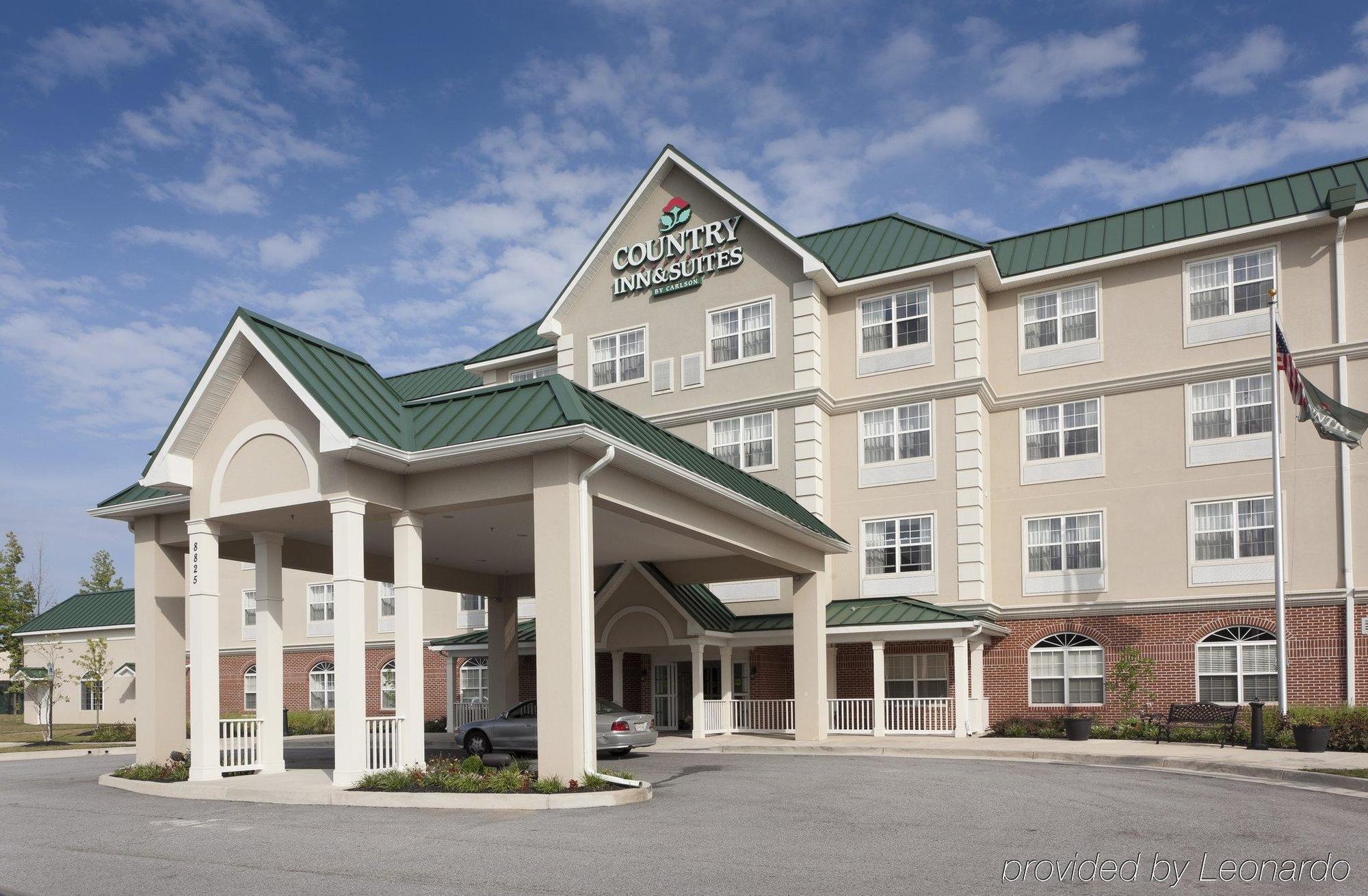 Hotel Country & By Radisson, Baltimore North, Md